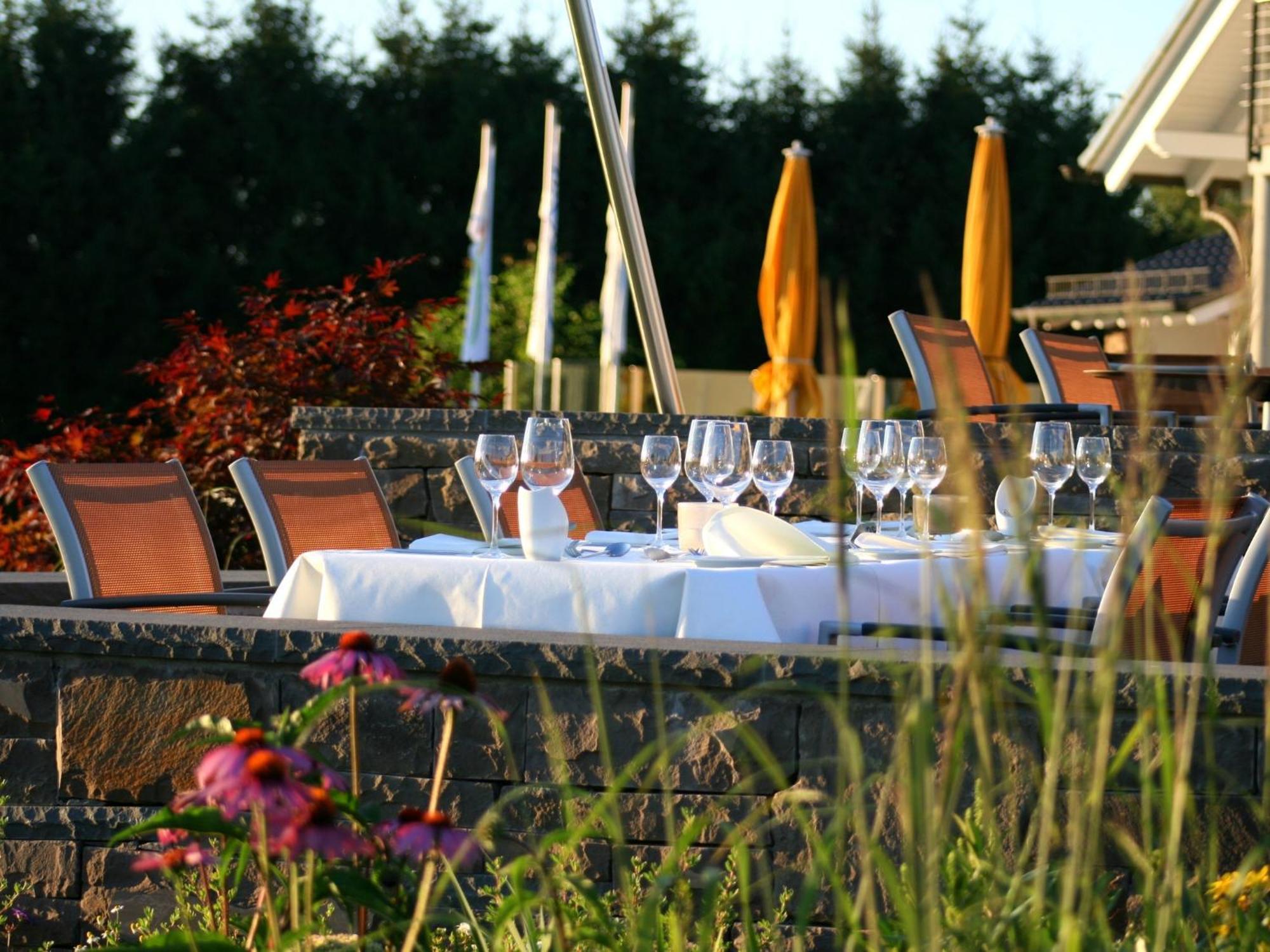 Gut Heckenhof Hotel & Golfresort An Der Sieg Gmbh & Co. Kg Eitorf Zewnętrze zdjęcie