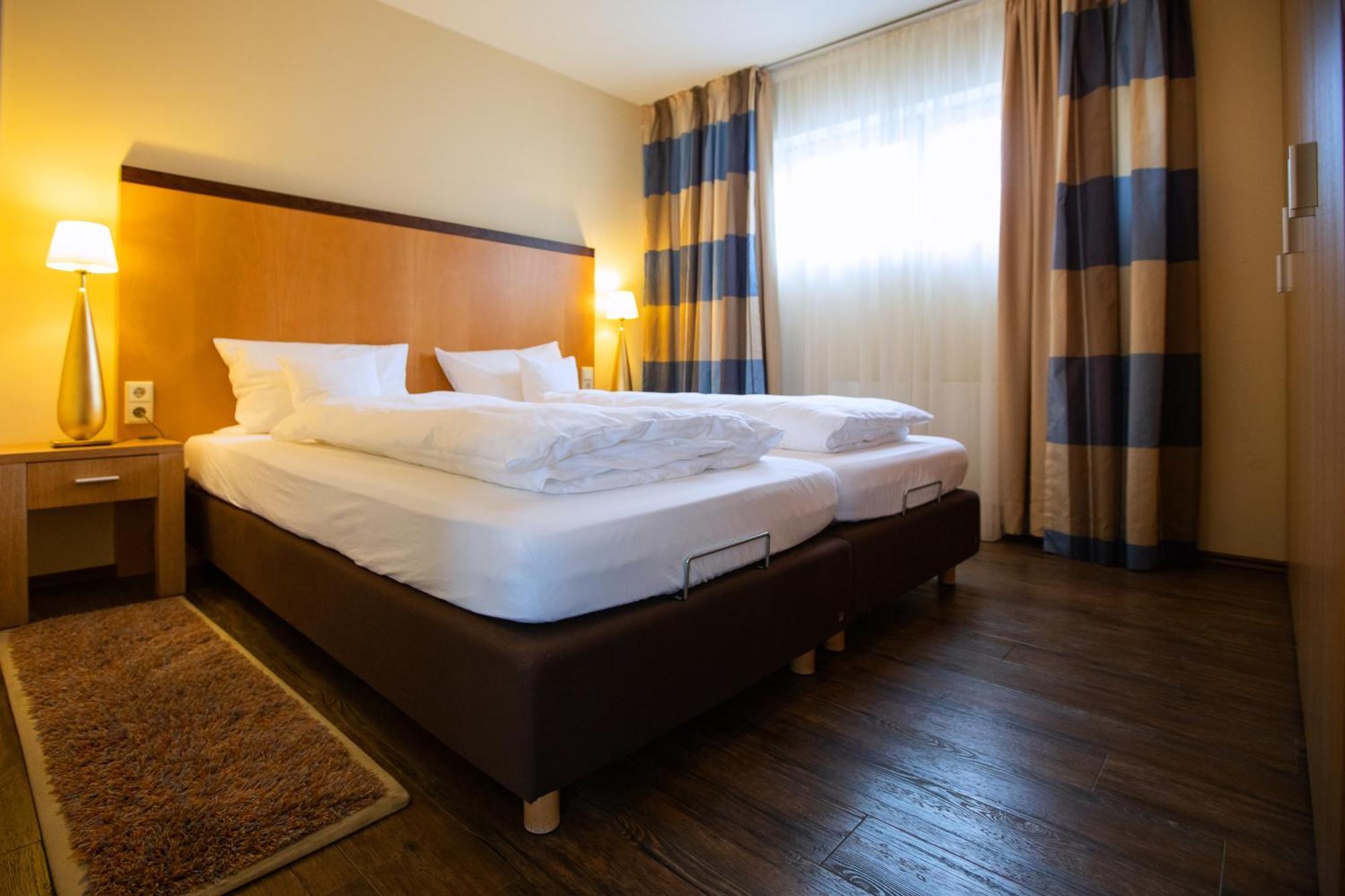 Gut Heckenhof Hotel & Golfresort An Der Sieg Gmbh & Co. Kg Eitorf Pokój zdjęcie