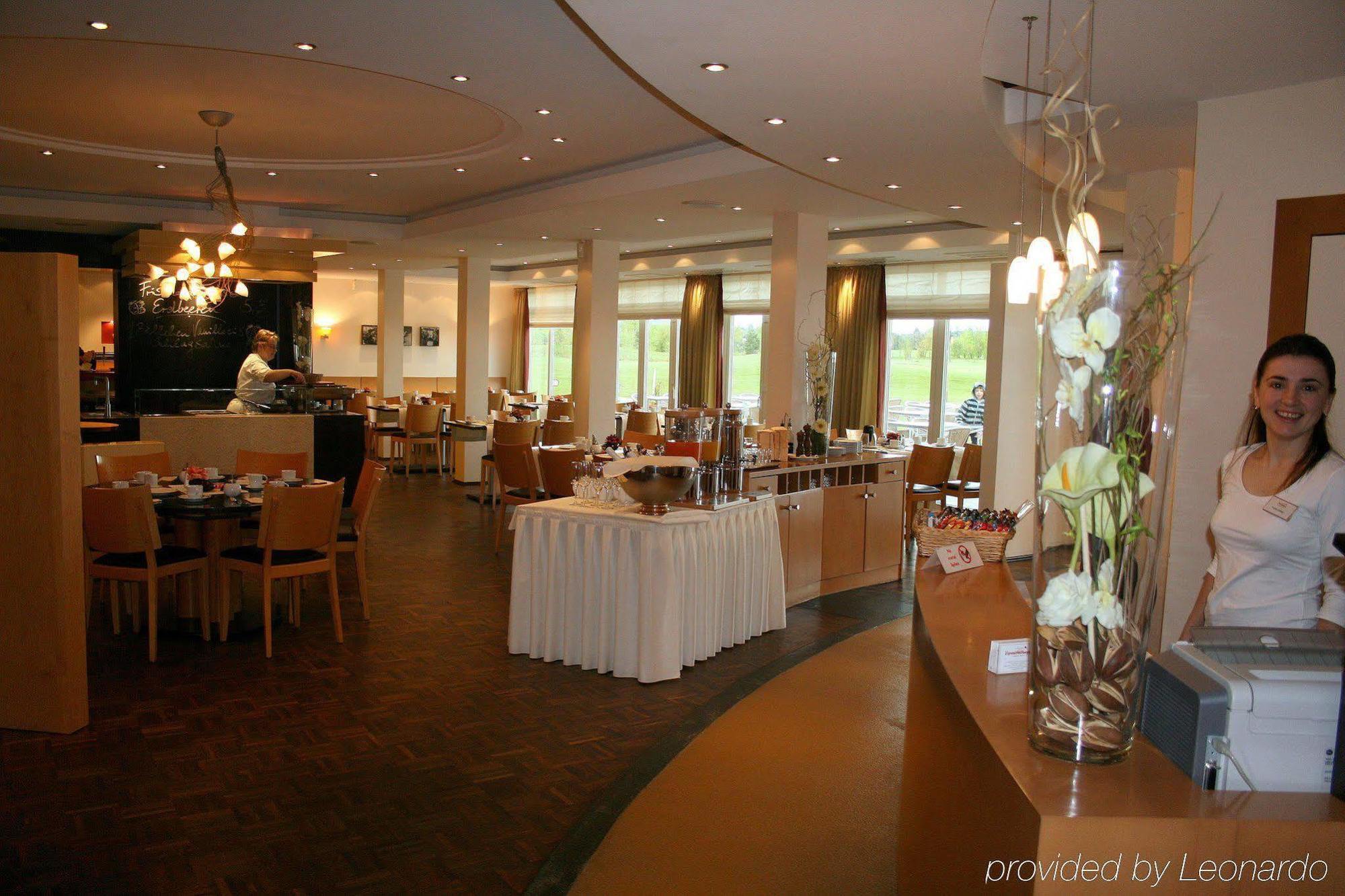 Gut Heckenhof Hotel & Golfresort An Der Sieg Gmbh & Co. Kg Eitorf Restauracja zdjęcie