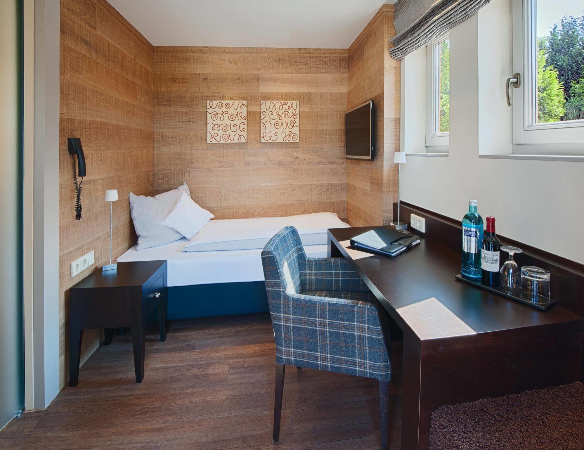 Gut Heckenhof Hotel & Golfresort An Der Sieg Gmbh & Co. Kg Eitorf Zewnętrze zdjęcie